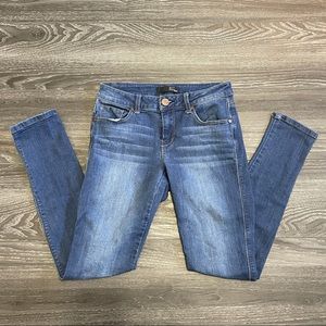 1822 Skinny Jeans sz 27